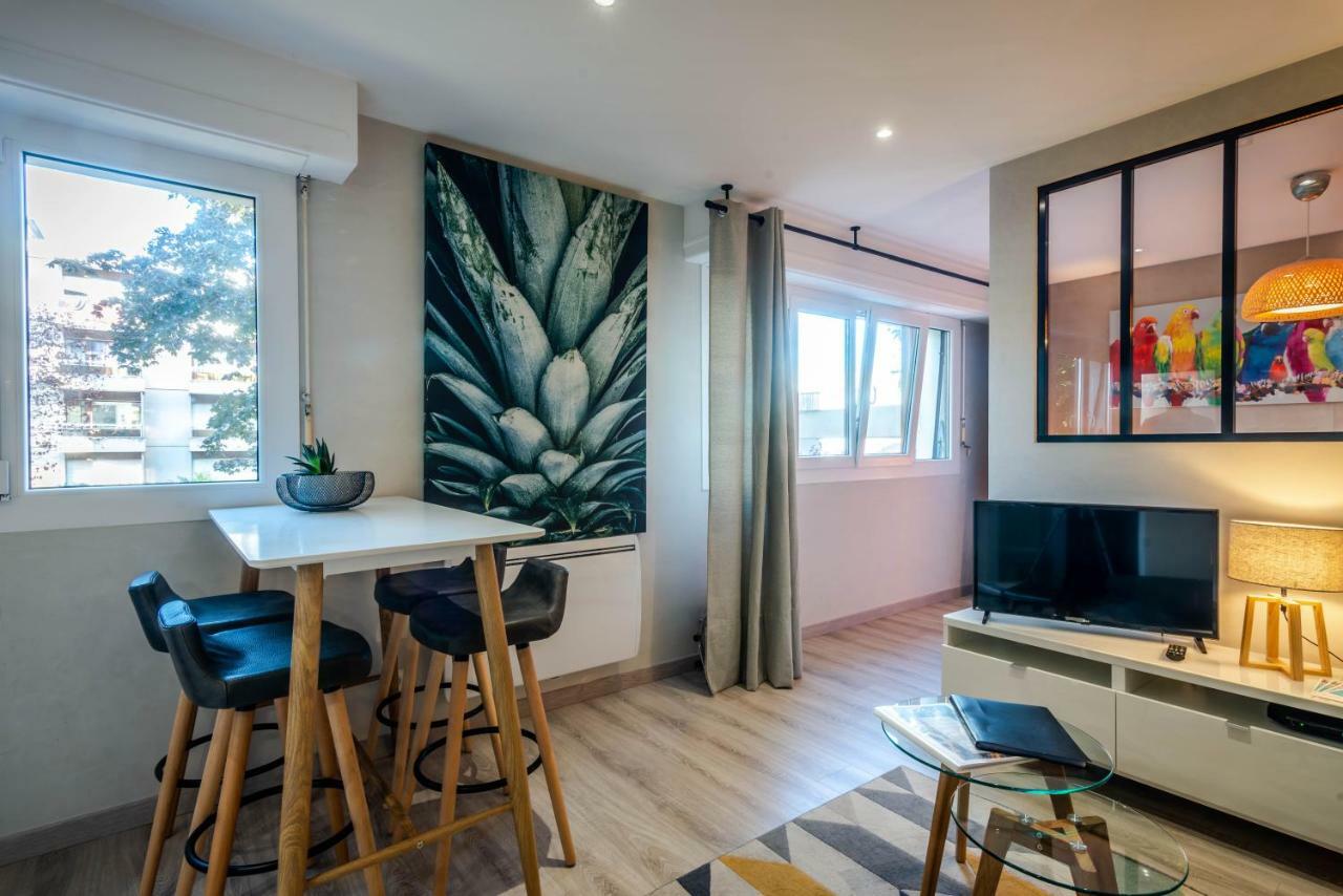 אנמסה Le Chatelet- Parking Gratuit - Cosy Et Design - A 10 Mn De Geneve מראה חיצוני תמונה